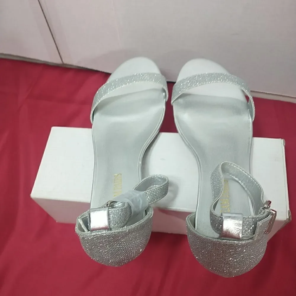 Dream Pairs Womens SZ 11 Ingrid Ankle Strap Low Wedge Silver Sandal